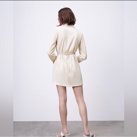 Zara NWT Short Satin Effect Dress Size XS Cream Colour - Picture 5 of 13